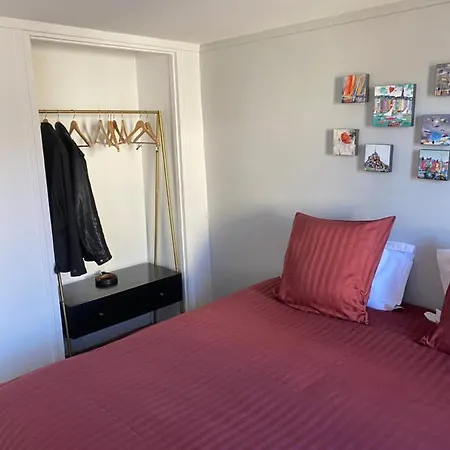 D'hotes Du Carre Des Arts Rum i privatbostad